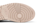 Кроссовки Jordan Air Jordan 1 Mid Se "Particle Beige" (Женская размерная сетка)