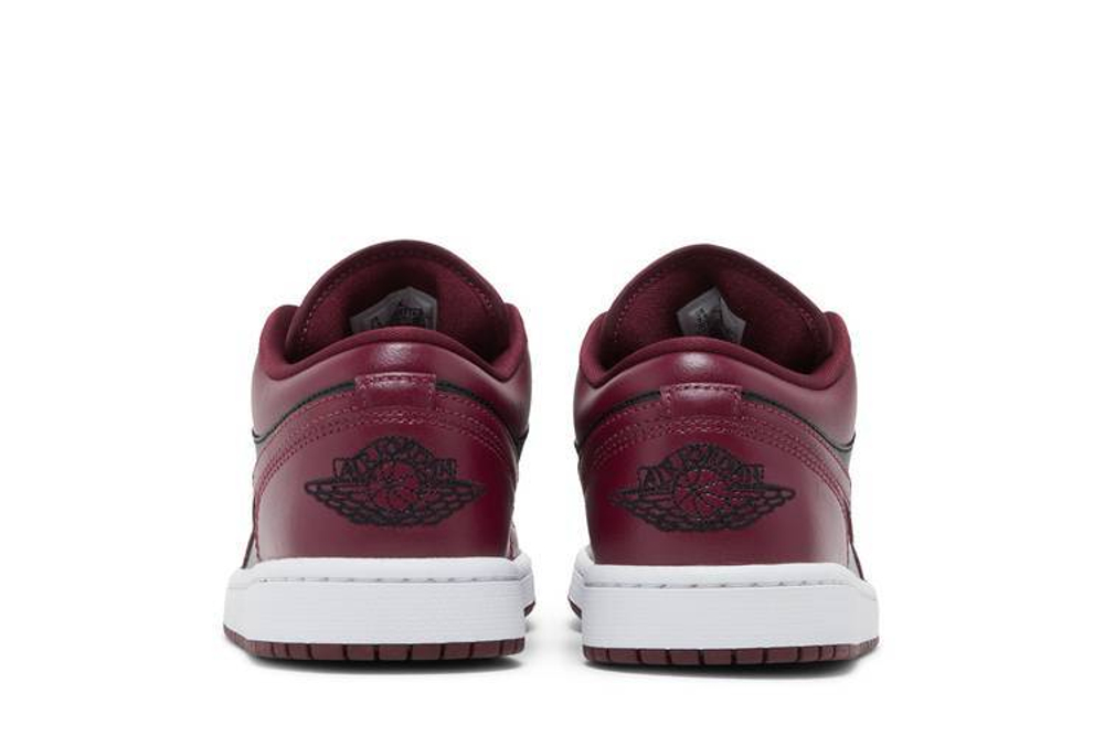 Кроссовки Jordan Air Jordan 1 Low (Женская размерная сетка)