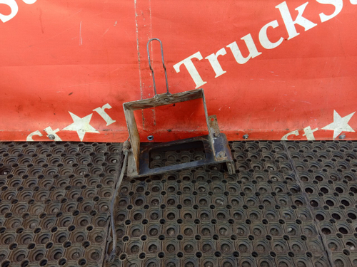 Кронштейн противооткатного упора левый