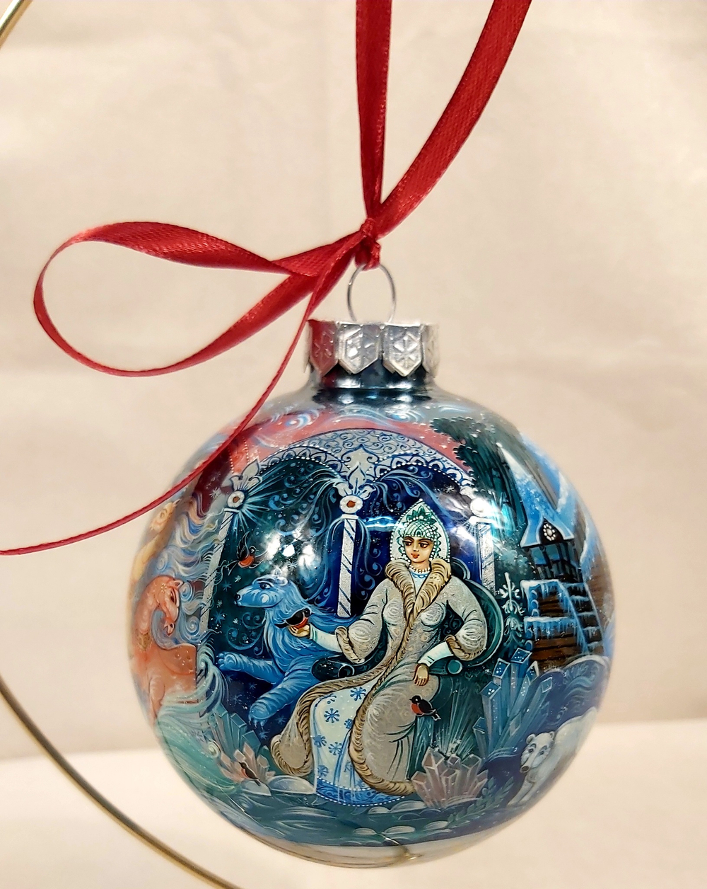 Коллекционный елочный шар с росписью Палех "Снежная королева" в коробке
