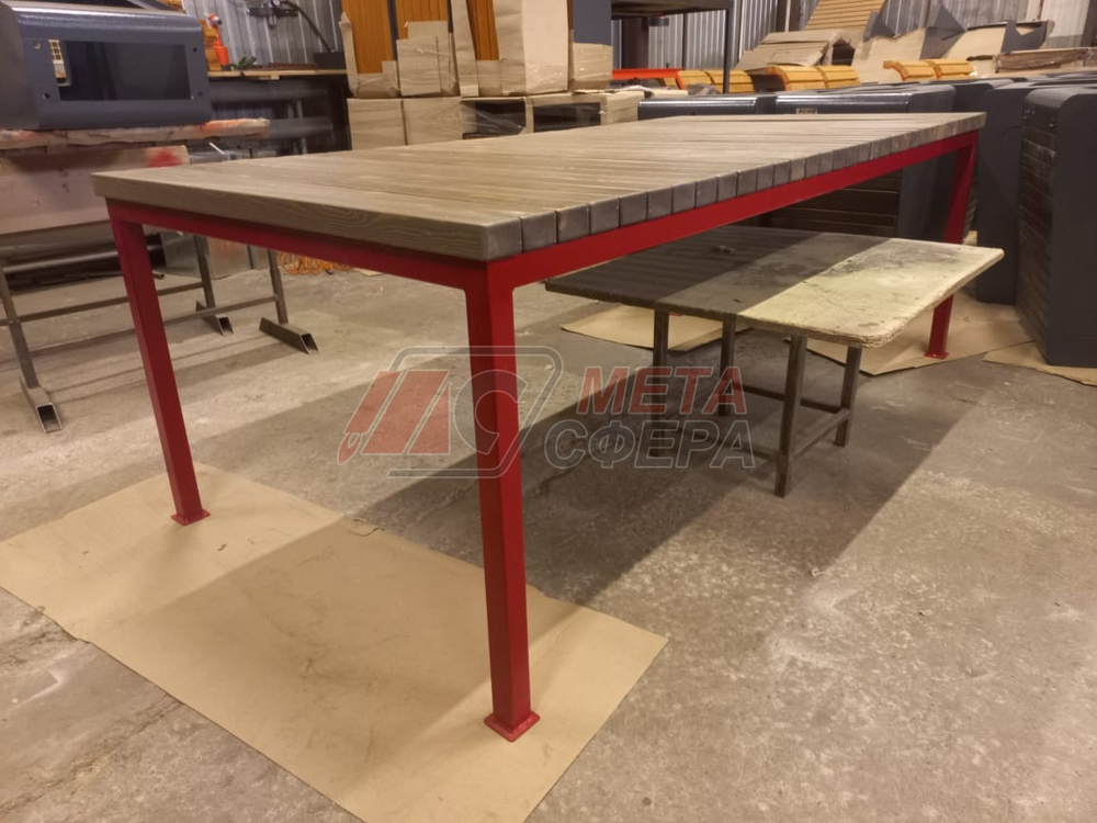 Стол Медиум