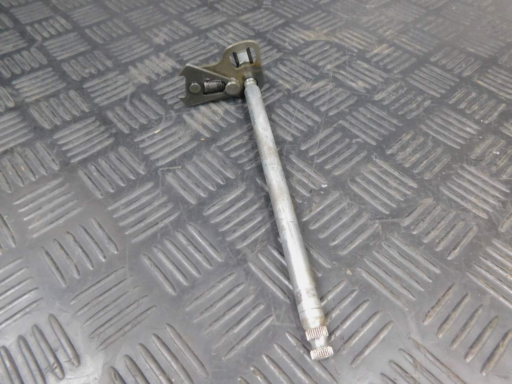 Рычаг переключения передач Kawasaki ZZR 400 98 053010