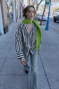 ZARA РУБАШКА В ПОЛОСКУ СО ШНУРКАМИ ПО БОКАМ, ЭКРЮ/ЧЕРНЫЙ