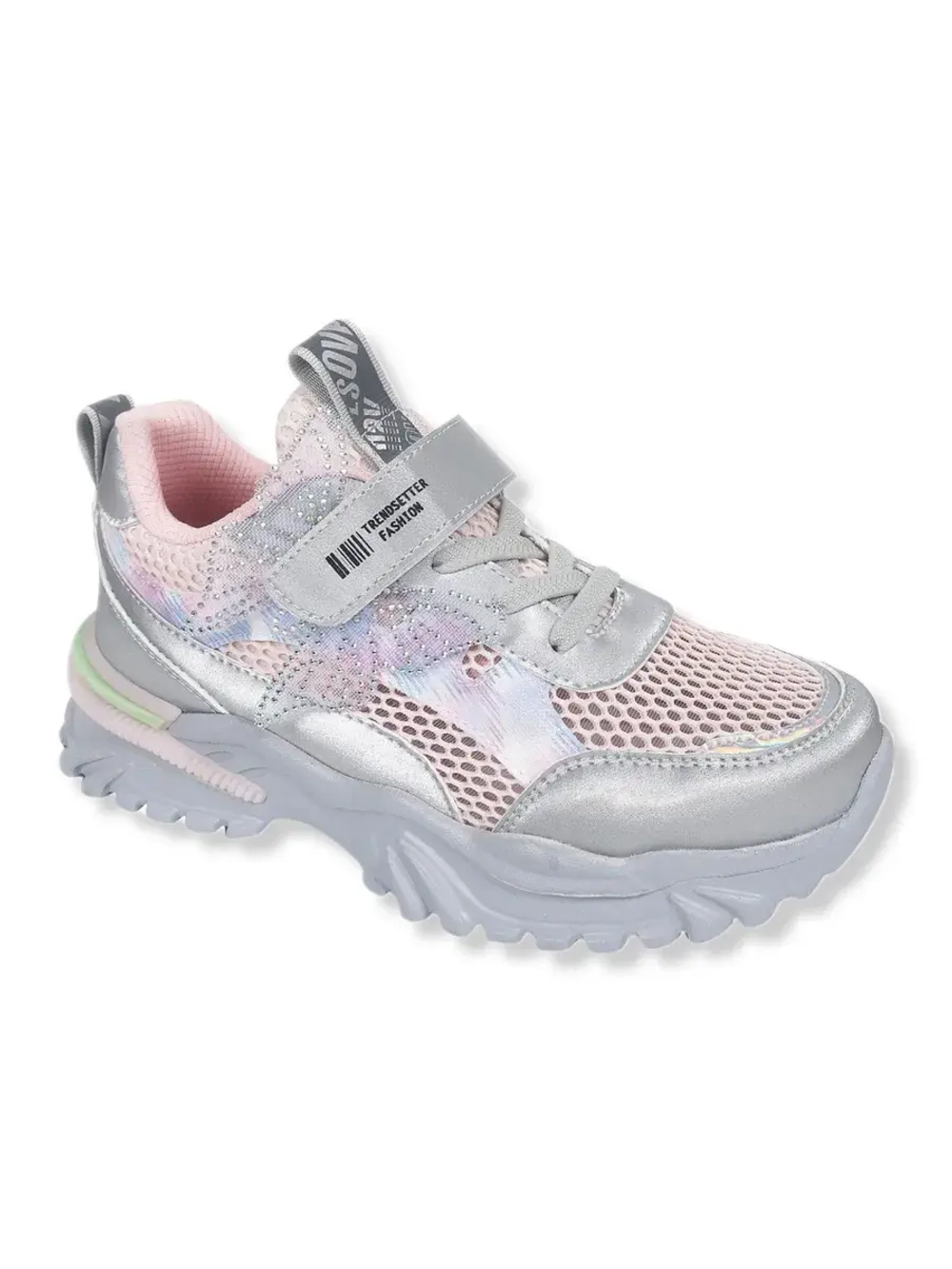 Кроссовки для девочки.