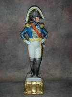 Статуэтка. Фарфор. Солдат. Маршал. Capodimonte. Италия