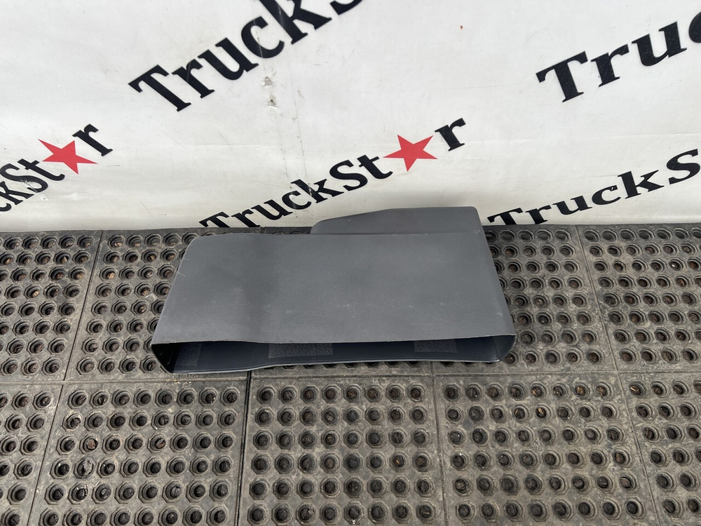 Накладка ручки селектора КПП 2023г