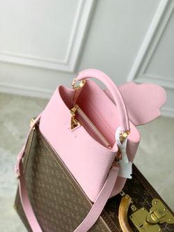 Louis Vuitton Capucines BB