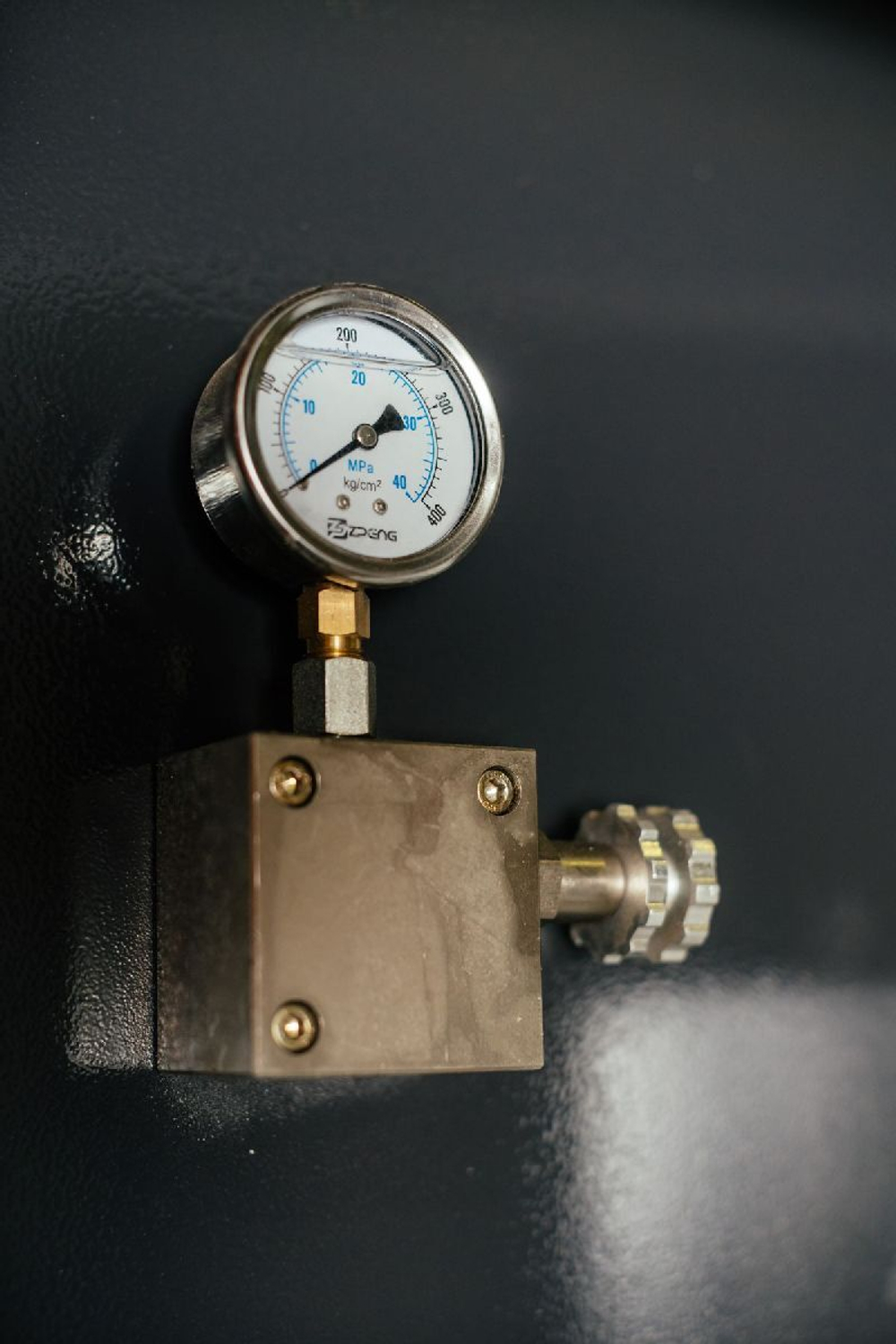 Гидравлический листогибочный пресс B-Power 30/1600