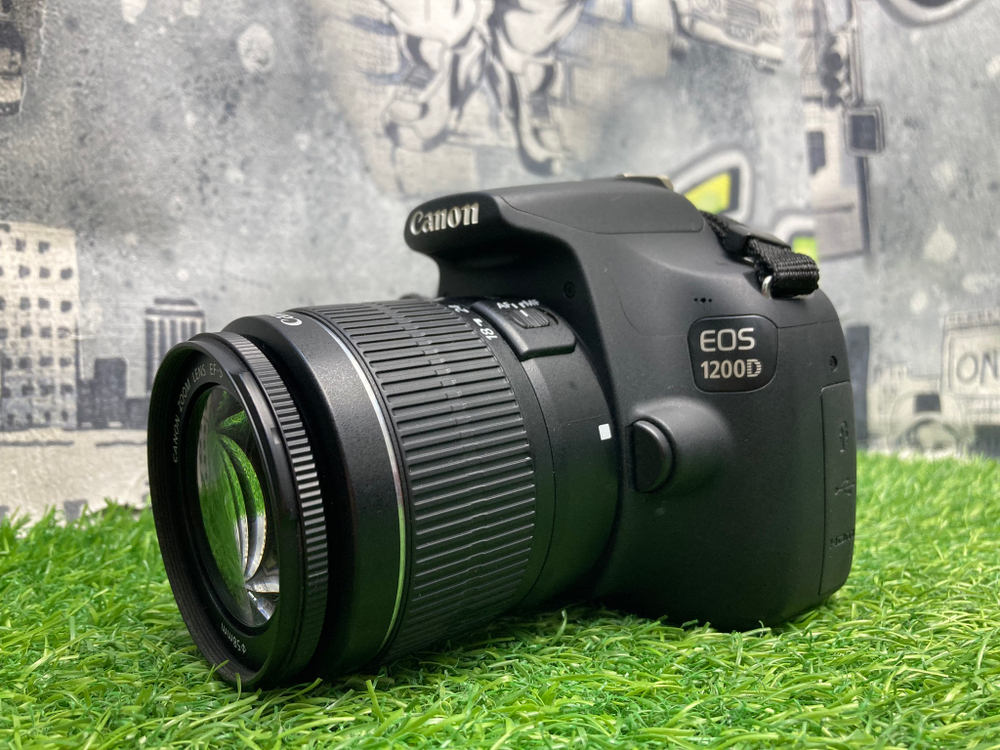 Canon 1200D kit 18-55mm IS II 26.300 кадров