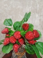 Ветка клубники "Вкусняшка"