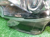Фара левая Toyota Fortuner II (2015-2020) LED