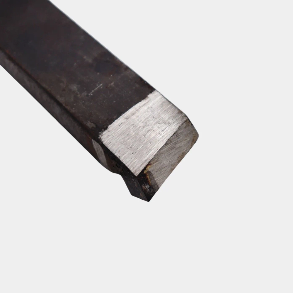 Резец проходной прямой 40х25х200 Т15К6 ЛЕВЫЙ