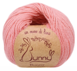Пряжа Bunny 50г, 200м, 20%пух кролика, 5%меринос, 30%натуральная вискоза, 45%нейлон (цена за 1 шт)
