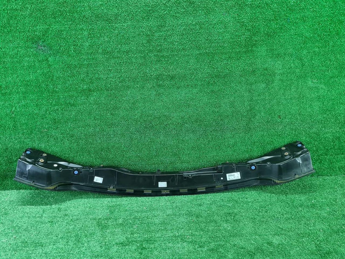 Фонарь крышки багажника Porsche Macan 95b (2018-2021)