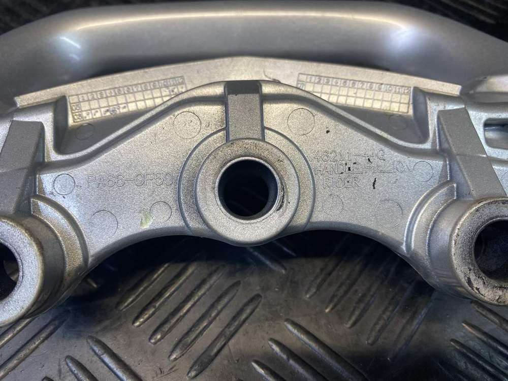 Ручка пассажирская Suzuki GSR400 (GK7DA)