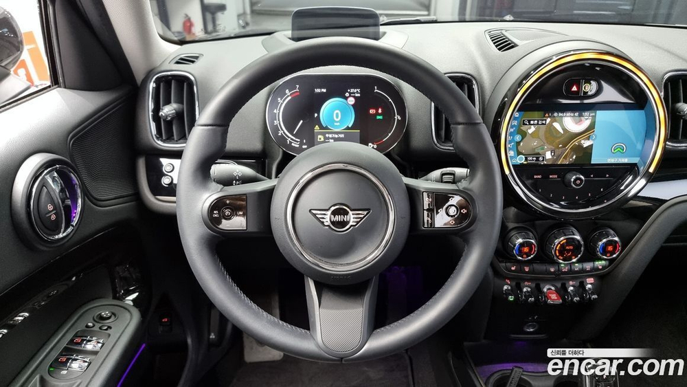 Mini Cooper Countryman Classic Plus (03.2022)