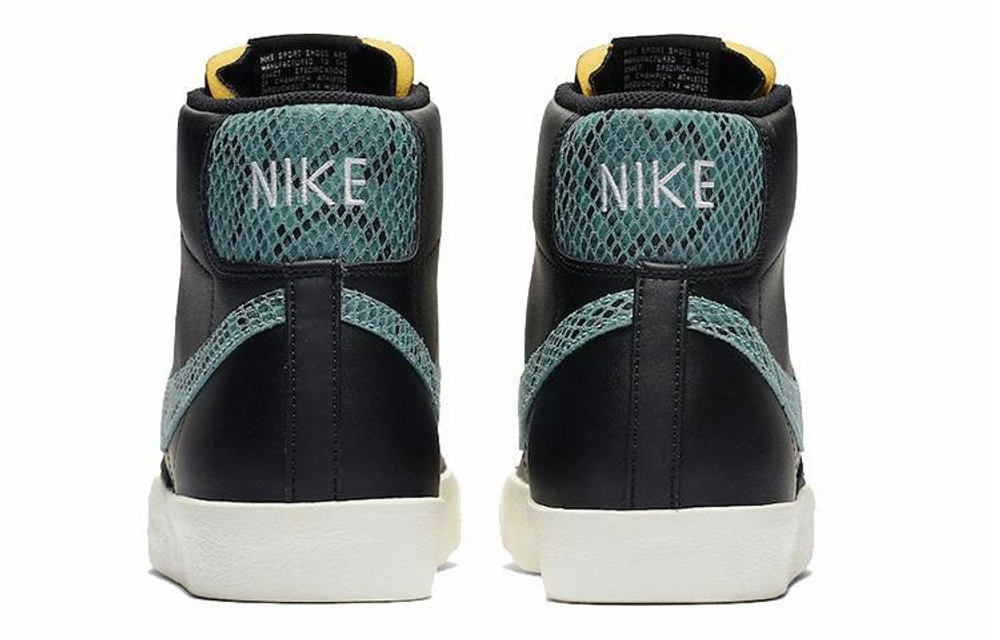 Кроссовки Nike Blazer 77 Vintage Reptile Snakeskin