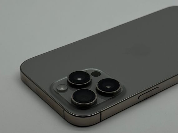iPhone 16 Pro Max 256Gb Natural Titanium