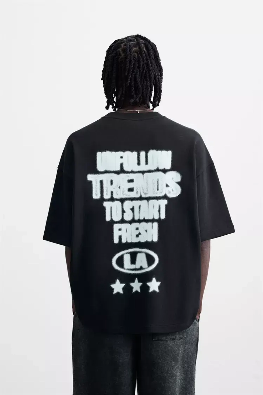 ZARA ТОЛСТОВКА С ГРАФИЧЕСКИМ ПРИНТОМ, МОРСКОЙ СИНИЙ