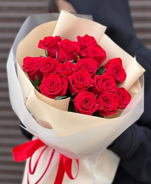 Букет из красных роз "Red baby"