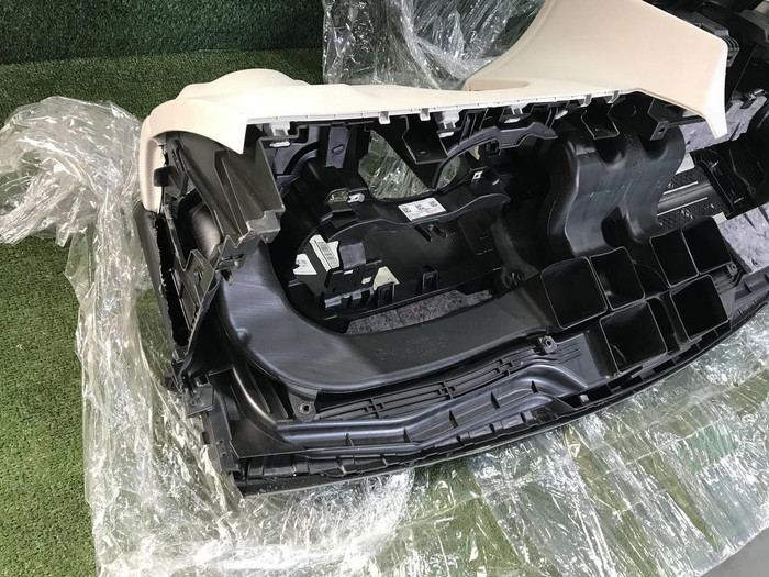 Торпедо Mercedes A W176 (2012-2018)