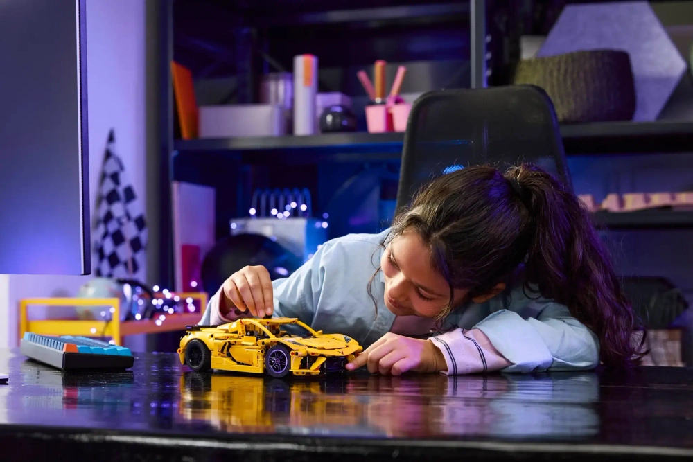 Конструктор LEGO Technic 42205 Chevrolet Corvette Stingray