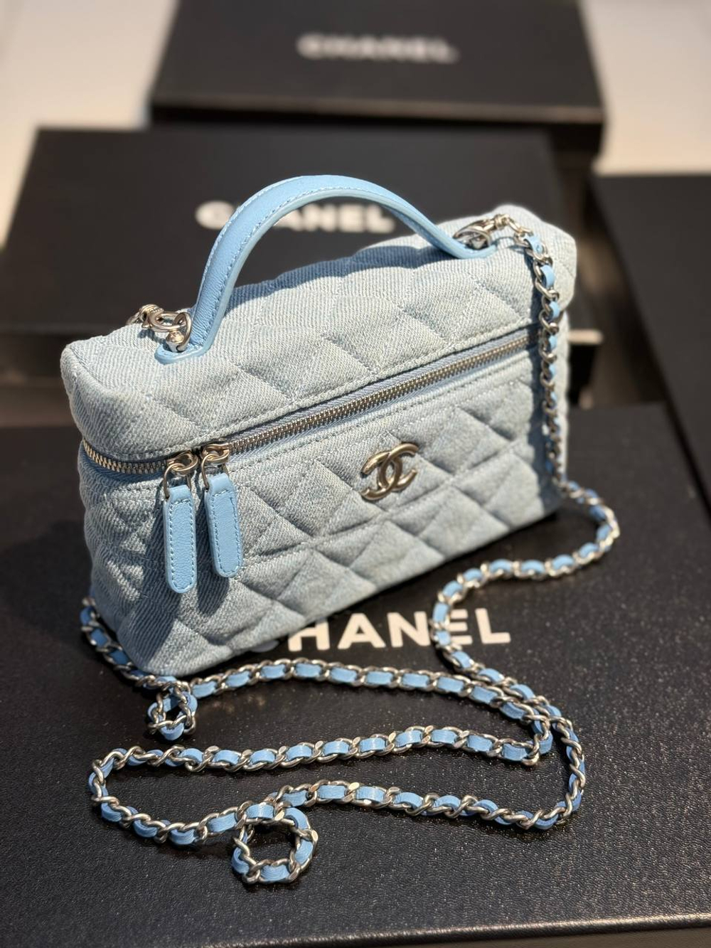 Сумка CHANEL