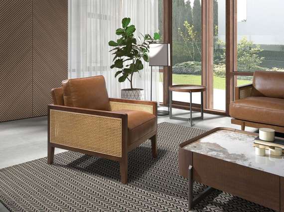 Кресло Angel Cerda 5113 из коричневой кожи и ротанга