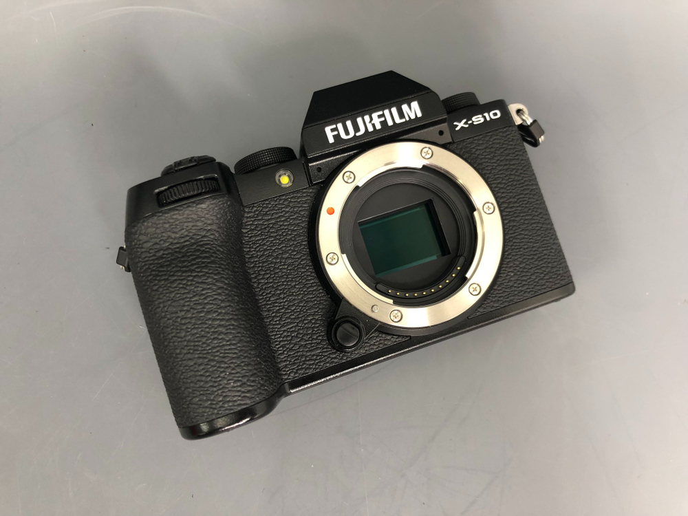 FujiFilm X-S10 Body 2.100 кадров