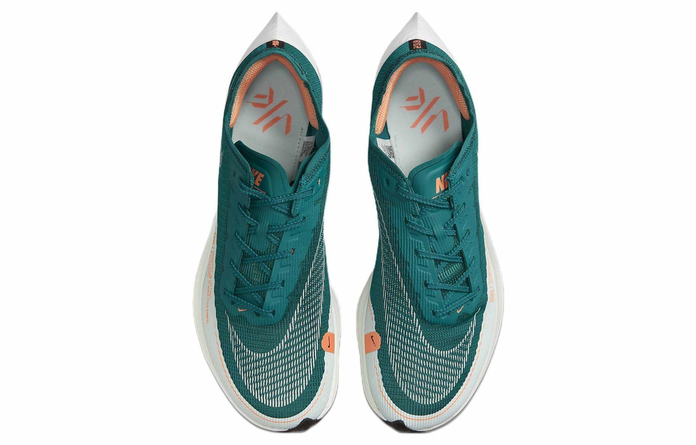 Кроссовки Nike