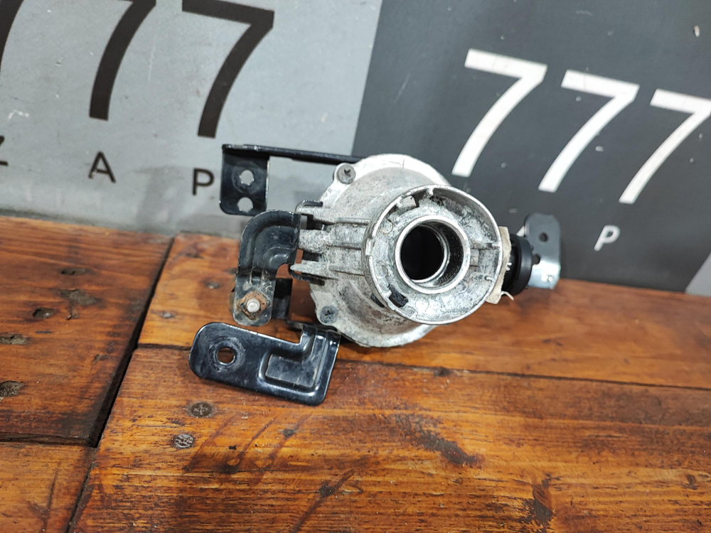 ПТФ передняя правая Kia Rio 4 X-Line 17-20 Б/У Оригинал 92202H0200