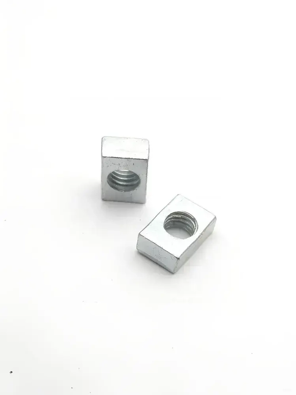 Набор шурупов 5 x 10 мм 2 шт.