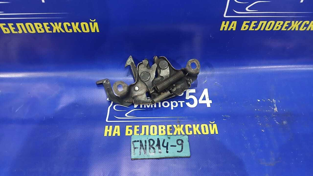 Замок капота NISSAN SUNNY 1997