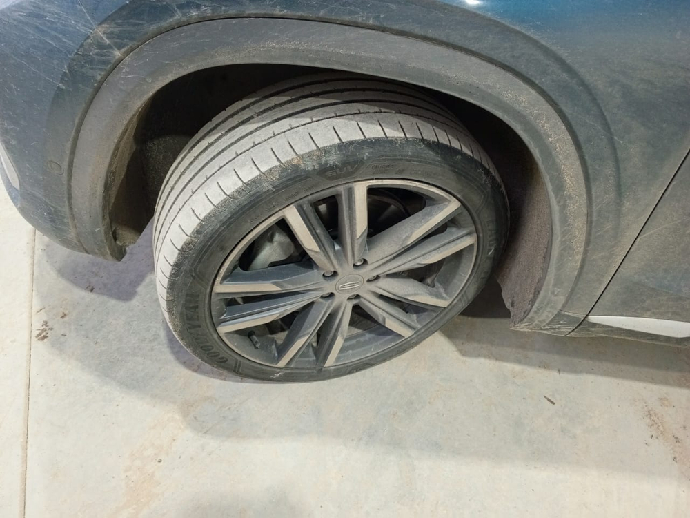 Geely Monjaro 2.0 AT Exclusive