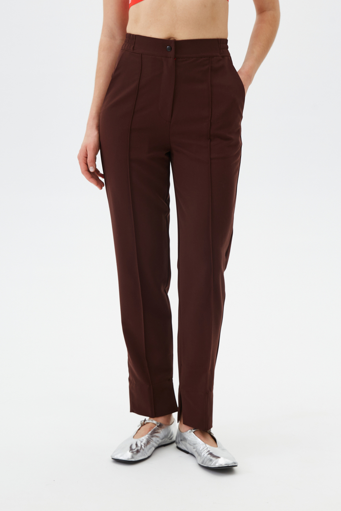 Брюки зауженные медицинские женские Сьют, шоколад