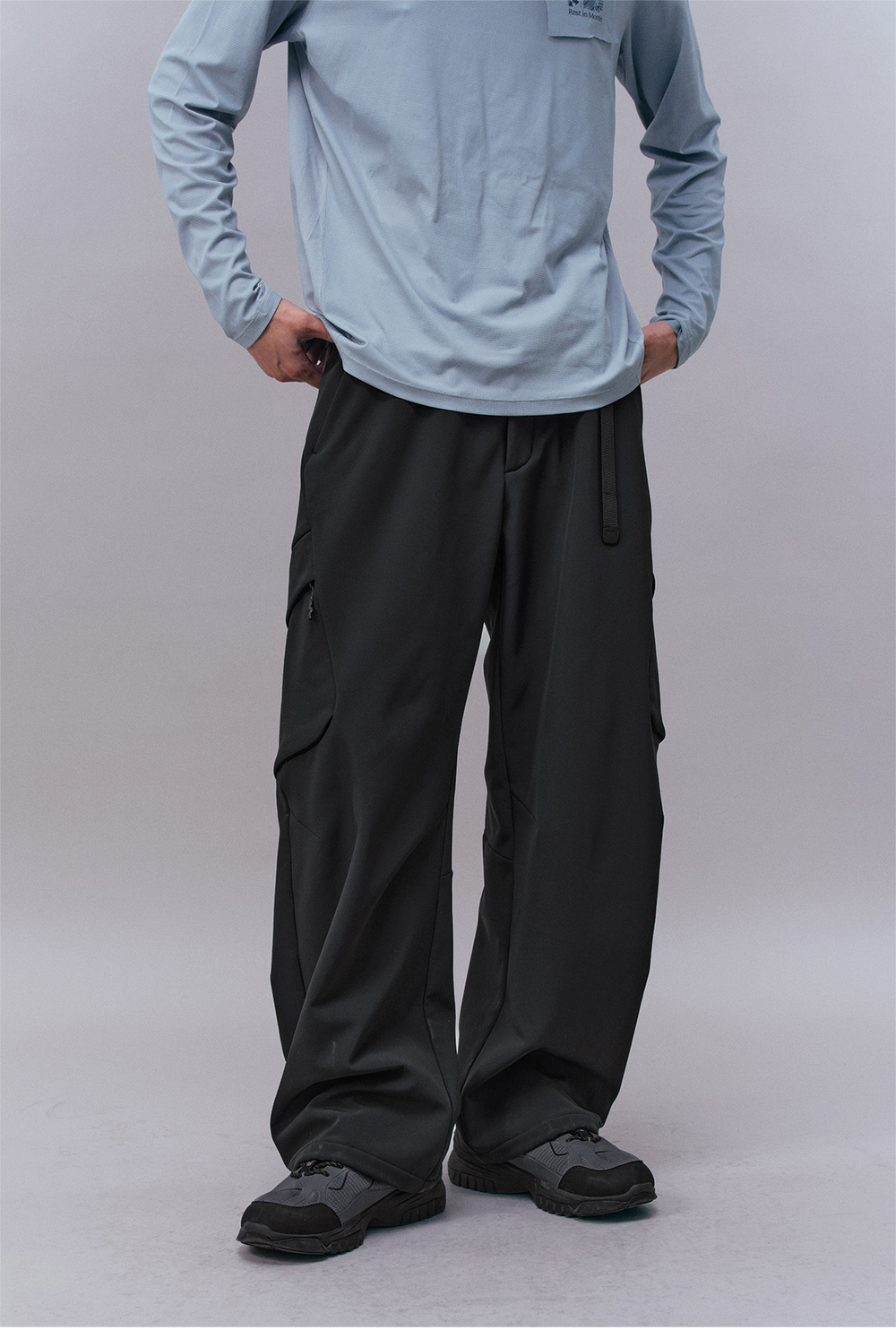 Брюки Nothomme “Monterest C6 Water-Repellent Fleece-Lined Outdoor Softshell Utility Pants”.