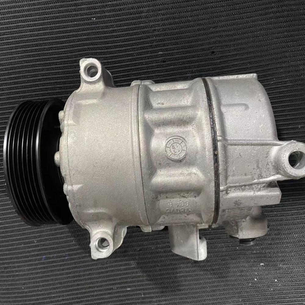 Компрессор кондиционера Volkswagen (Bora, Passat, Jetta, Golf, CC, Tiguan, Polo, Phaeton, Lavida)