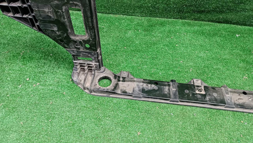 Панель передняя Genesis G70 (2017-2021)