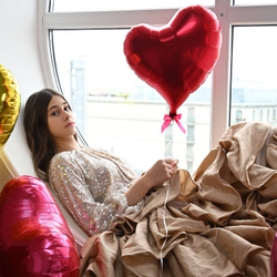 Фигура СЕРДЦЕ ИЗГИБ 18" Metallic Ruby Red