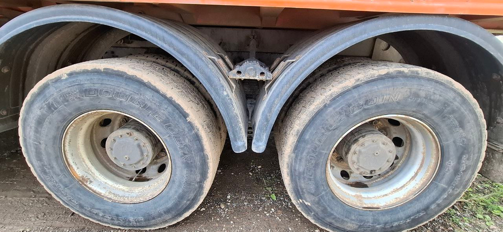 КамАЗ 6520 6x4 Самосвал 6520-B5 (Дизельный, 8,9 л, 390 л.с., МТ)