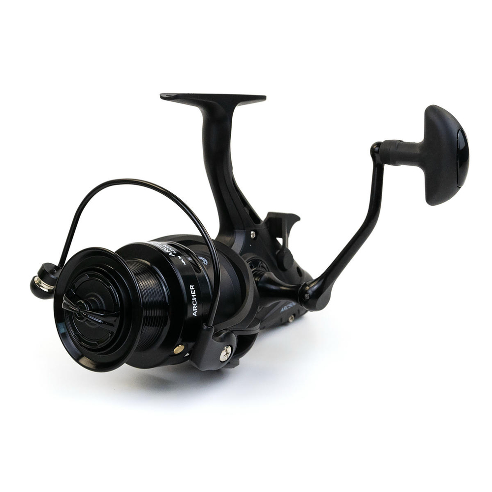 Безынерционная катушка с байтраннером 5000 Kaida ARCHER (7+1BB, мет. шпуля)