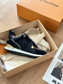 Louis Vuitton Run Away Trainer