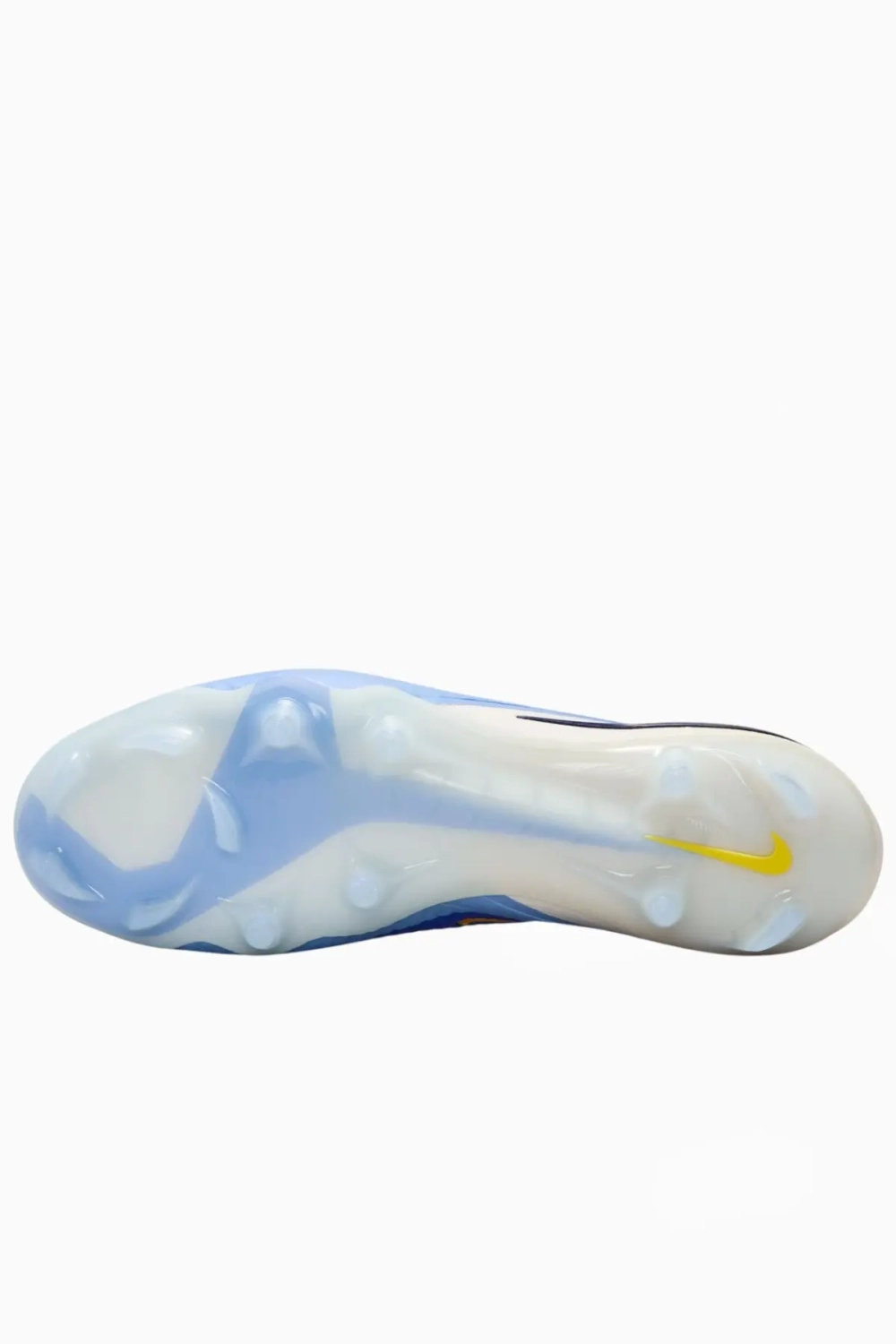 Бутсы Nike Phantom 6 Low Elite FG