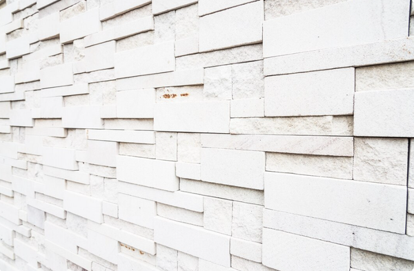 Фасадная плитка под камень: имитация природных материалов в современной архитектуре Фасадная плитка под камень: имитация природных материалов в современной архитектуре