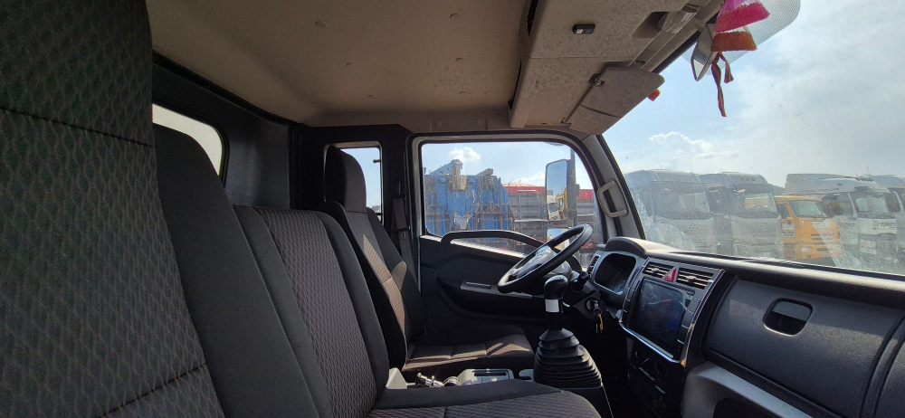 DongFeng C120 Бортовой (Евроборт) 47254C (Евроборт, дизельный, 3,8 л., 166 л.с., МТ)