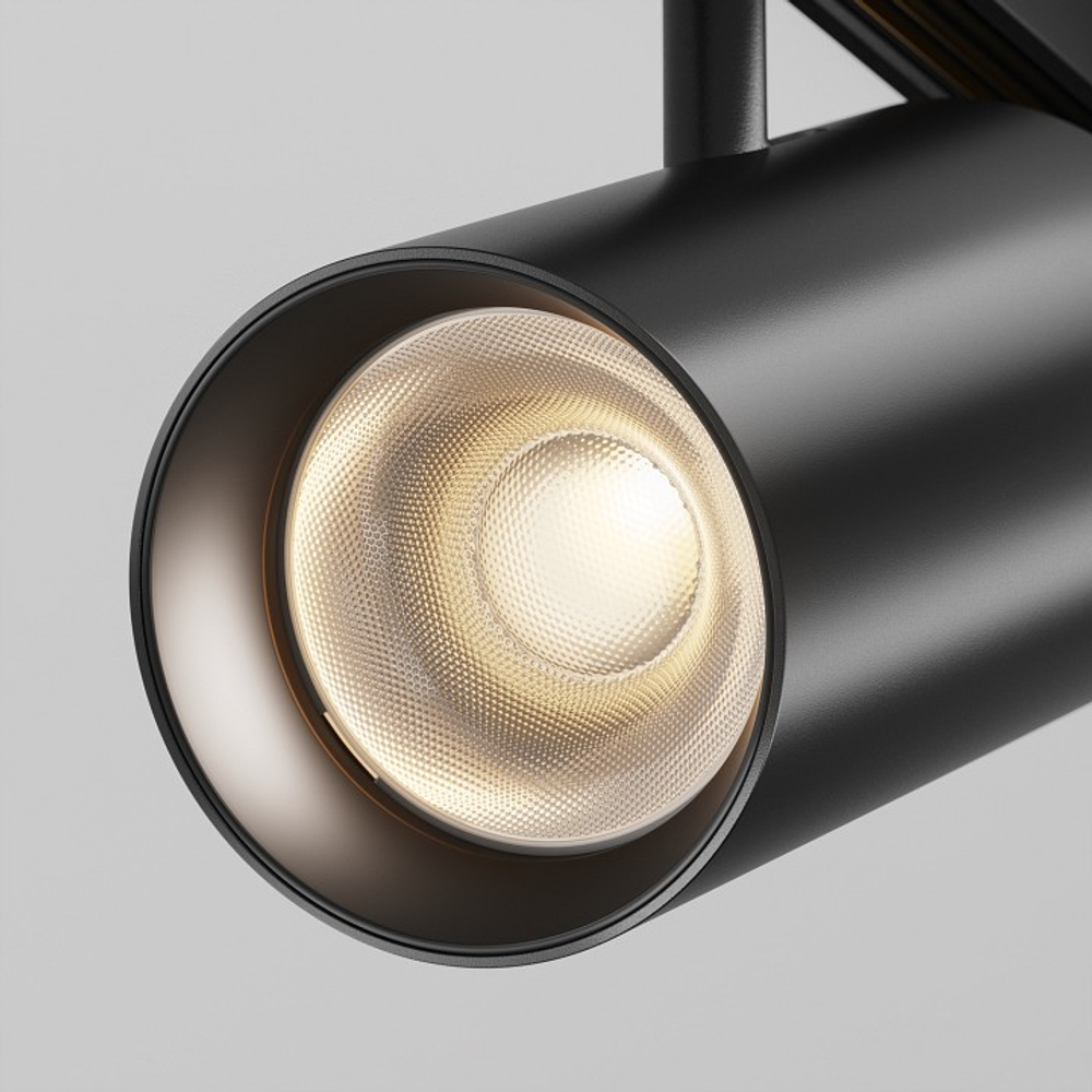Светильник на штанге Maytoni Technical Focus Led TR243-18W3K-B