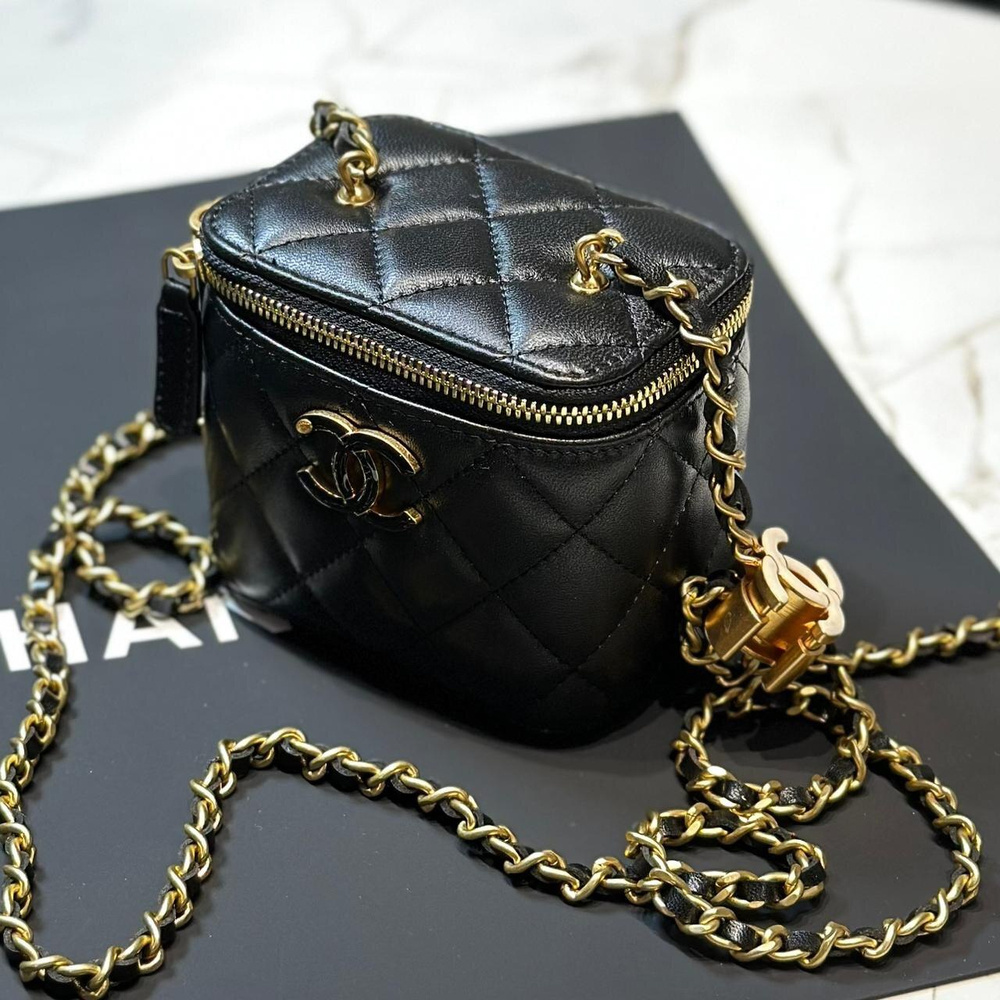 Сумка CHANEL