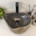 Раковина из речного камня RS-65373 46*33*15 0861
