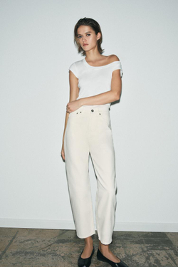 ZARA ЗАУЖЕННЫЕ ДЖИНСЫ СО СРЕДНЕЙ ПОСАДКОЙ — ZW COLLECTION, БЕЛЫЙ