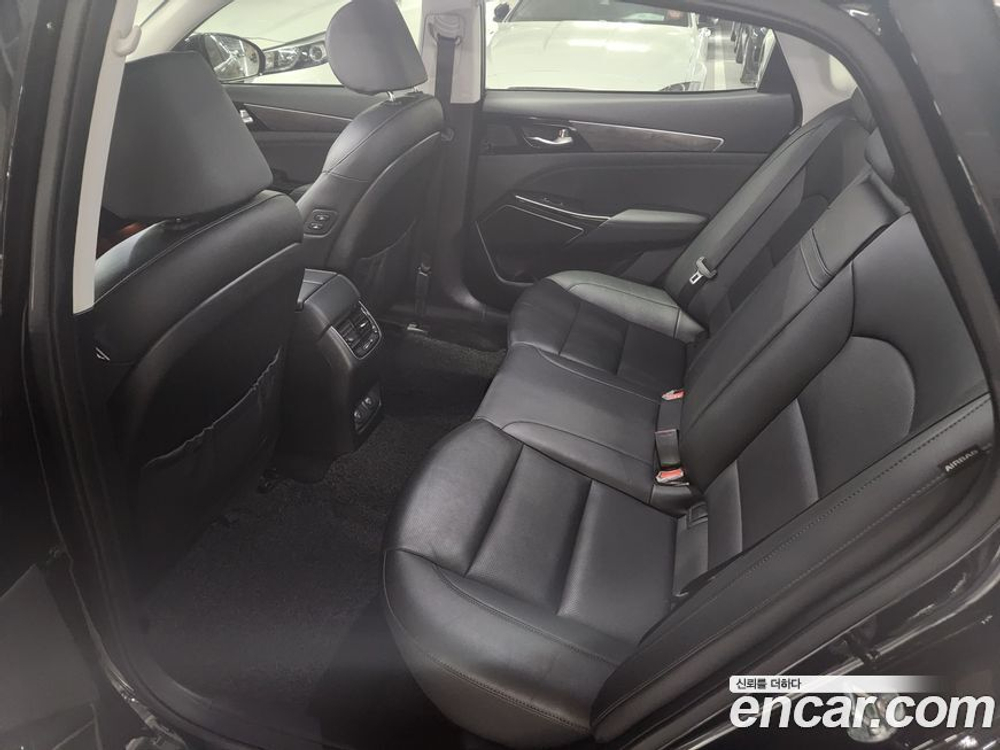 Kia K7 (Cadenza) Premier Hybrid Noblesse (03.2020)